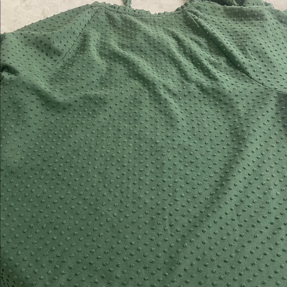 J Crew Clip-dot smocked-neck long sleeve V neck green top blouse size M - Picture 6 of 11